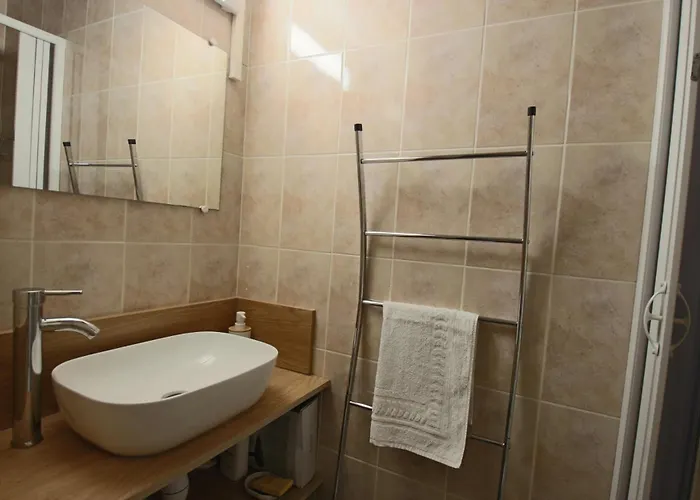 15m2 Avec Terrasse Et Place De Parking * Aix-les-Bains